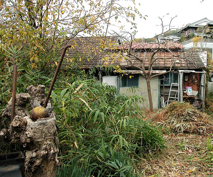 孟府の旧居兼アトリエ＝2019年11月、大東市野崎3丁目